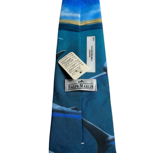 Vintage 1996 Ralph Marlin Sharks Novelty Neck Tie Unique Rare Hard to find - Picture 3 of 4